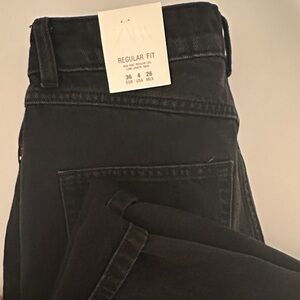 Women’s Black Regular Fit Jeans